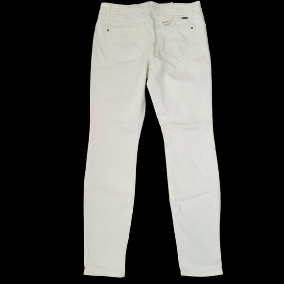 INC Skinny Leg Regular Fit White Jeans Women's Size 6. Waist 32" Inseam 31" NWT - Picture 2 of 10